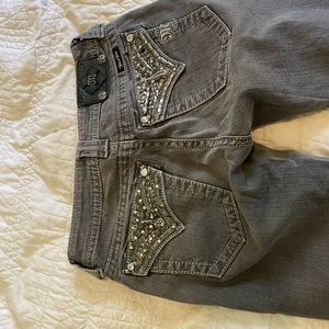 Blackish grey skinny miss me jeans!
